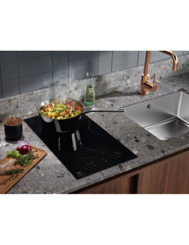 29 cm pločio Domino indukcinė kaitlentė Electrolux LIT30231C
