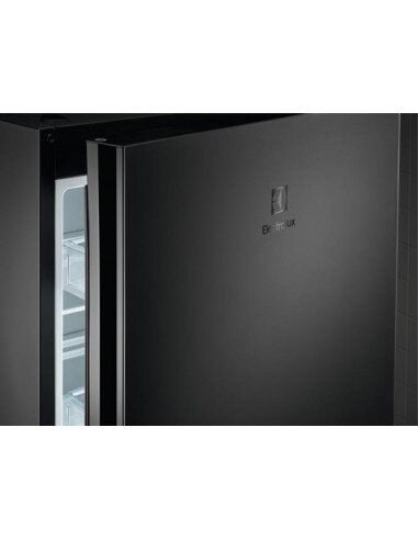 186 cm juodo matinio stiklo durimis No Frost šaldytuvas Electrolux LNT7ME32M2