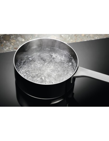 Indukcinė kaitlentė Electrolux LIT30230C