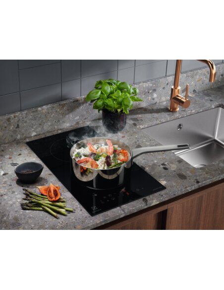 Indukcinė kaitlentė Electrolux LIT30230C