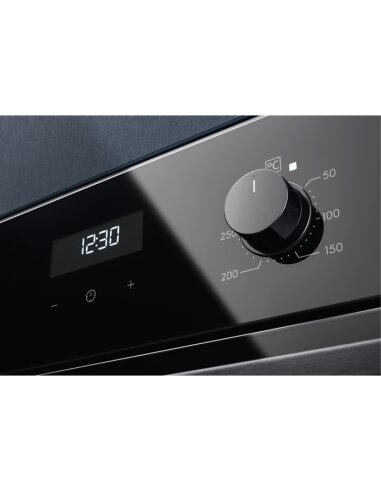 Orkaitė Electrolux EOF5C50BZ