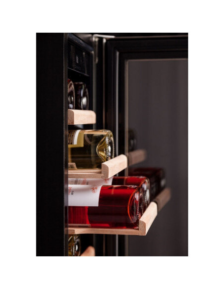 Vyno šaldytuvas Dunavox DAUF-19.58SS