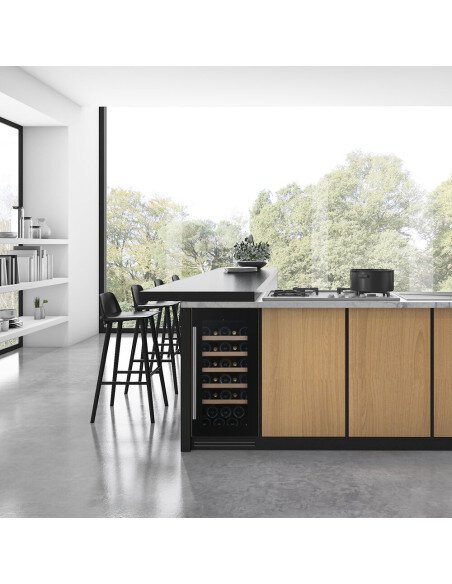 Vyno šaldytuvas Dunavox DAUF-32.83B