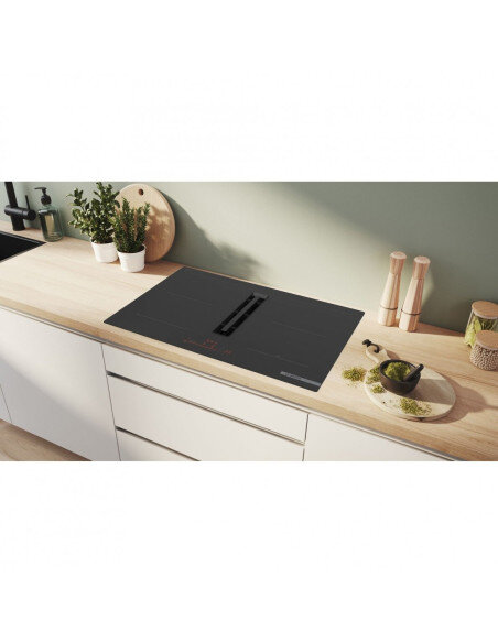 Indukcinė kaitlentė su gartraukiu Bosch PVQ811H26E