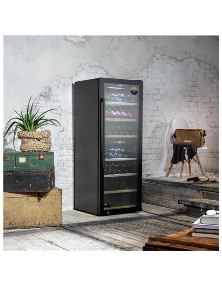 Caso | Smart Wine Cooler | WineExclusive 126 | Energy efficiency class G | Free standing | Bottles capacity 126 bottles | Coolin