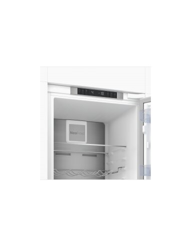 Šaldytuvas BEKO BCNA306E4ZSN