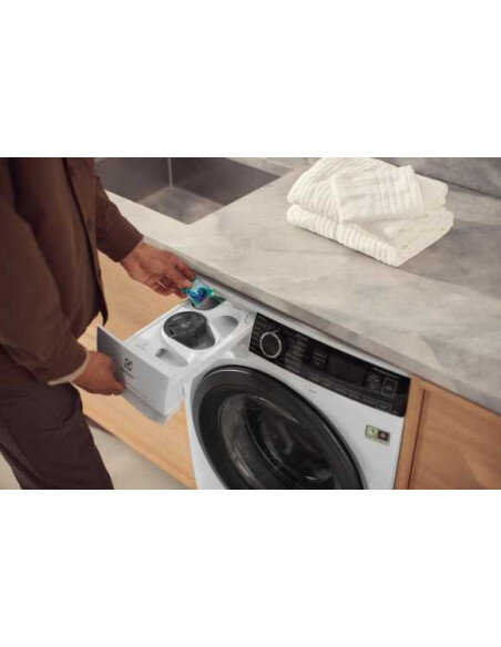 Skalbyklė su garų programa Electrolux EW7F3494EQ