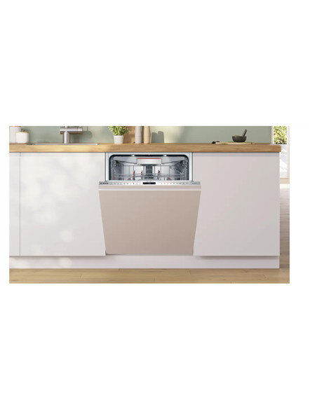 Dishwasher | SMV8YCX02E | Built-in | Width 60 cm | Number of place settings 14 | Number of programs 8 | Energy efficiency class 
