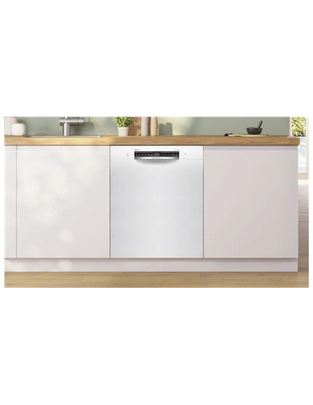 Bosch Dishwasher | SMU4HMW02S | Built-in | Width 60 cm | Number of place settings 14 | Number of programs 6 | Energy efficiency 