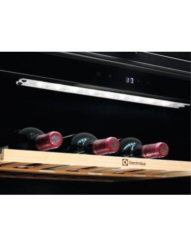 Įmontuojamas vyno šaldytuvas Electrolux EWS4052B5B