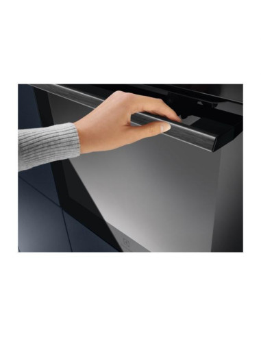 Juodos spalvos orkaitė Electrolux LOF6P37Z